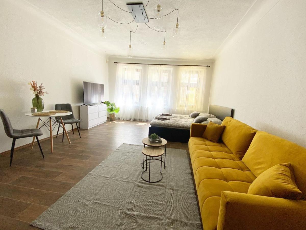 Kovarik Apartments I Olomouc Luaran gambar